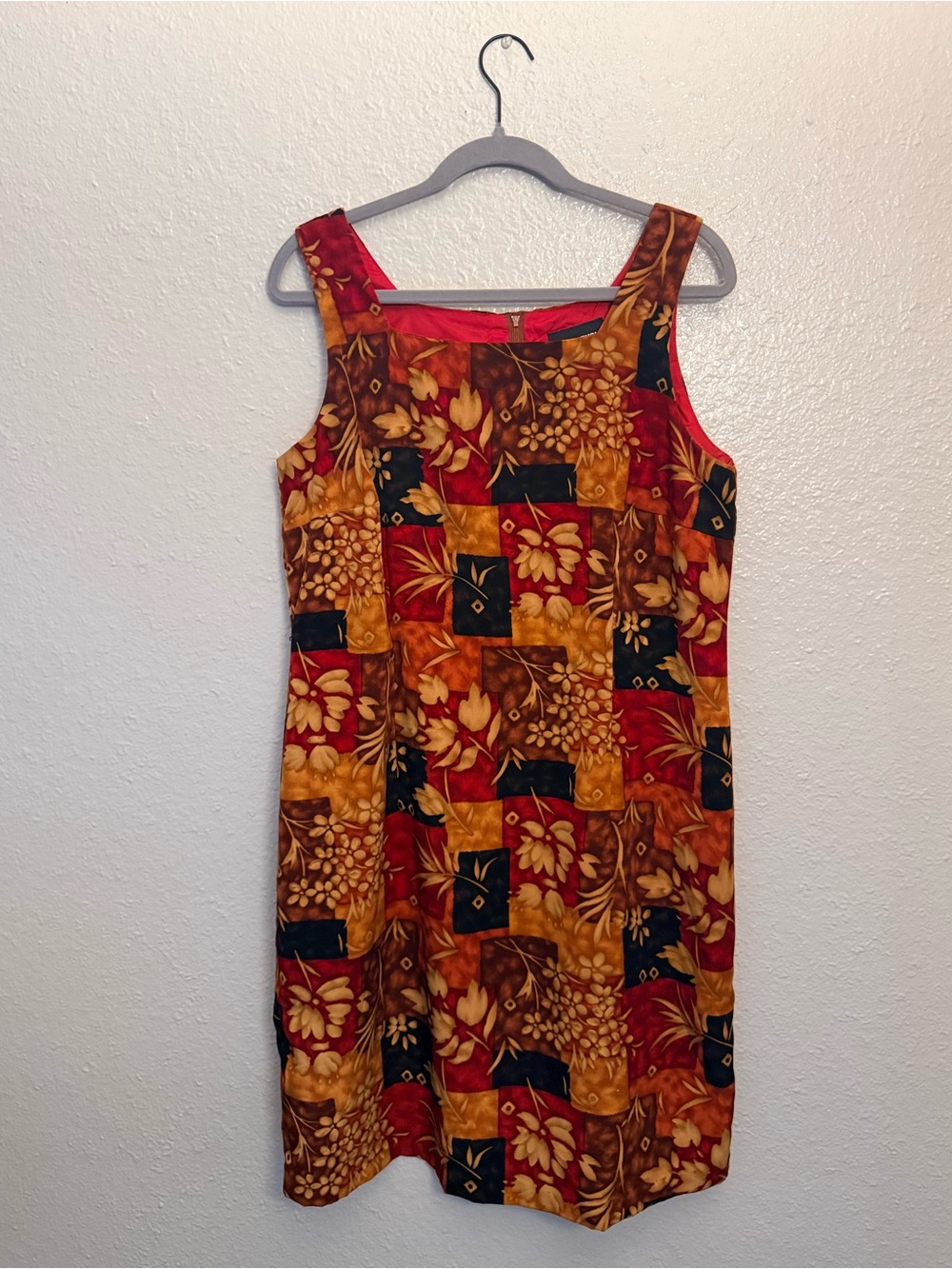 Sleeveless Patchwork Floral Shift Dress in Red & Gold Tones